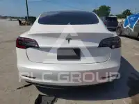 2020 Tesla Model 3 фото