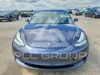 2020 Tesla Model 3 photo