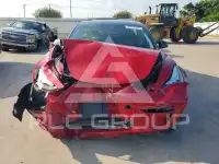 2020 Tesla Model 3 фото
