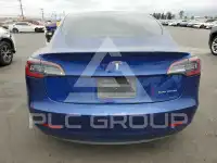 2020 Tesla Model 3 фото