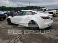 2020 Tesla Model 3 фото