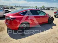 2020 Tesla Model 3 фото