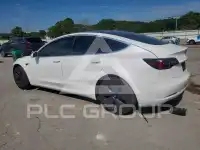 2020 Tesla Model 3 фото