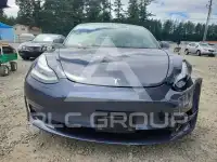 2020 Tesla Model 3 фото