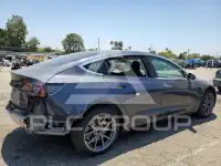 2020 Tesla Model 3 фото