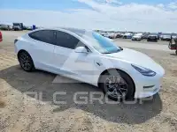 2020 Tesla Model 3 фото