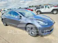 2020 Tesla Model 3 photo
