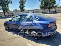 2020 Tesla Model 3 фото