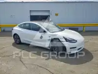 2020 Tesla Model 3 фото