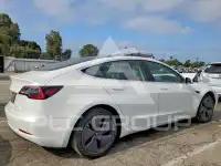 2020 Tesla Model 3 фото
