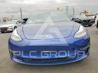 2020 Tesla Model 3 фото