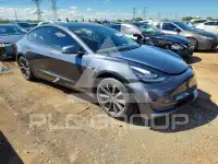 2020 Tesla Model 3 фото