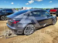 2020 Tesla Model 3 фото