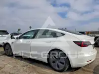 2020 Tesla Model 3 фото