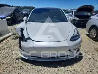 2020 Tesla Model 3 photo