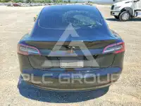 2020 Tesla Model 3 фото