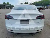 2020 Tesla Model 3 фото