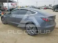 2020 Tesla Model 3 фото