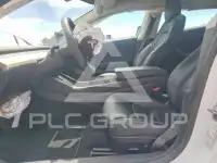 2020 Tesla Model 3 фото