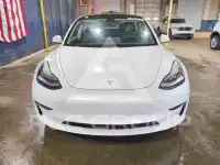 2020 Tesla Model 3 photo