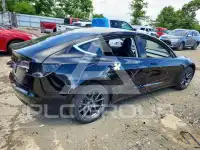 2020 Tesla Model 3 фото