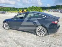 2020 Tesla Model 3 фото