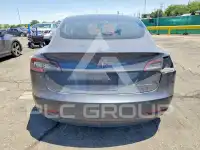 2020 Tesla Model 3 photo