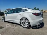 2020 Tesla Model 3 фото