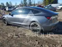 2020 Tesla Model 3 фото