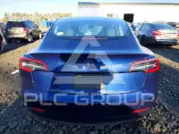 2020 Tesla Model 3 фото