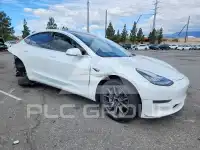2020 Tesla Model 3 фото