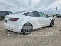 2020 Tesla Model 3 photo