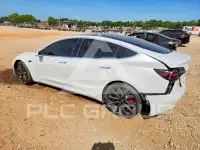 2020 Tesla Model 3 фото