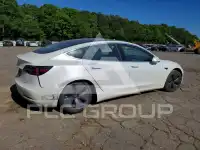 2020 Tesla Model 3 photo