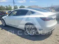 2020 Tesla Model 3 фото