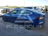 2020 Tesla Model 3 фото