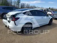 2020 Tesla Model 3 фото