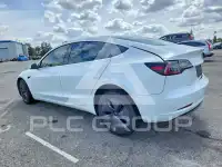 2020 Tesla Model 3 фото