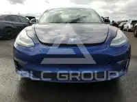 2020 Tesla Model 3 фото