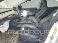 2020 Tesla Model 3 фото