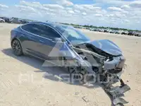2020 Tesla Model 3 фото