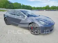 2020 Tesla Model 3 photo