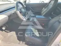 2020 Tesla Model 3 фото