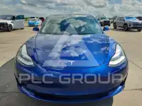 2020 Tesla Model 3 фото