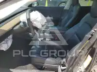 2020 Tesla Model 3 фото