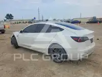 2020 Tesla Model 3 фото