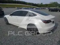 2020 Tesla Model 3 фото
