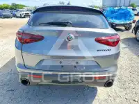 2020 Alfa Romeo Stelvio фото