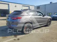 2020 Alfa Romeo Stelvio photo