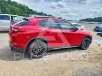 2020 Alfa Romeo Stelvio photo